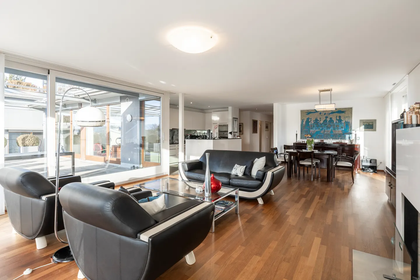 Stilvolle Familienwohnung mit Terrassen - Foto 4 von 11