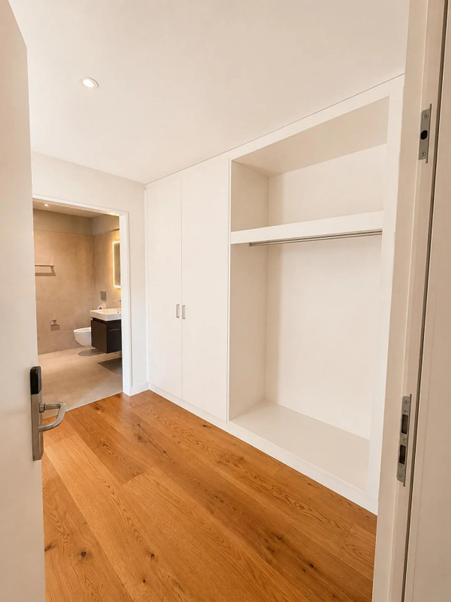 3.5-room apartment with terrace: live rural with city connection - Photo 4 of 10