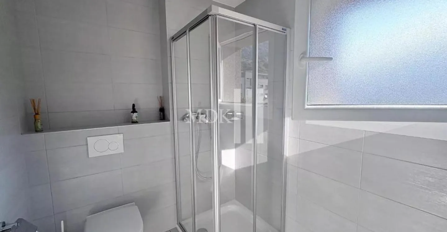 Espace Commercial Spacieux à Monthey - Photo 7 sur 12