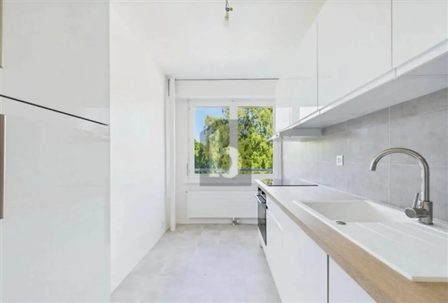 Appartamento in affitto - Foto 2 di 5