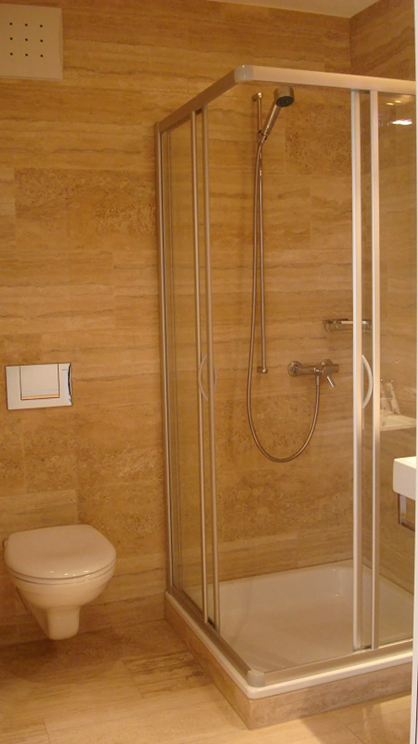 Moderno appartamento 3 1/2 locali in affitto nel Plessurpark - Foto 6 di 9