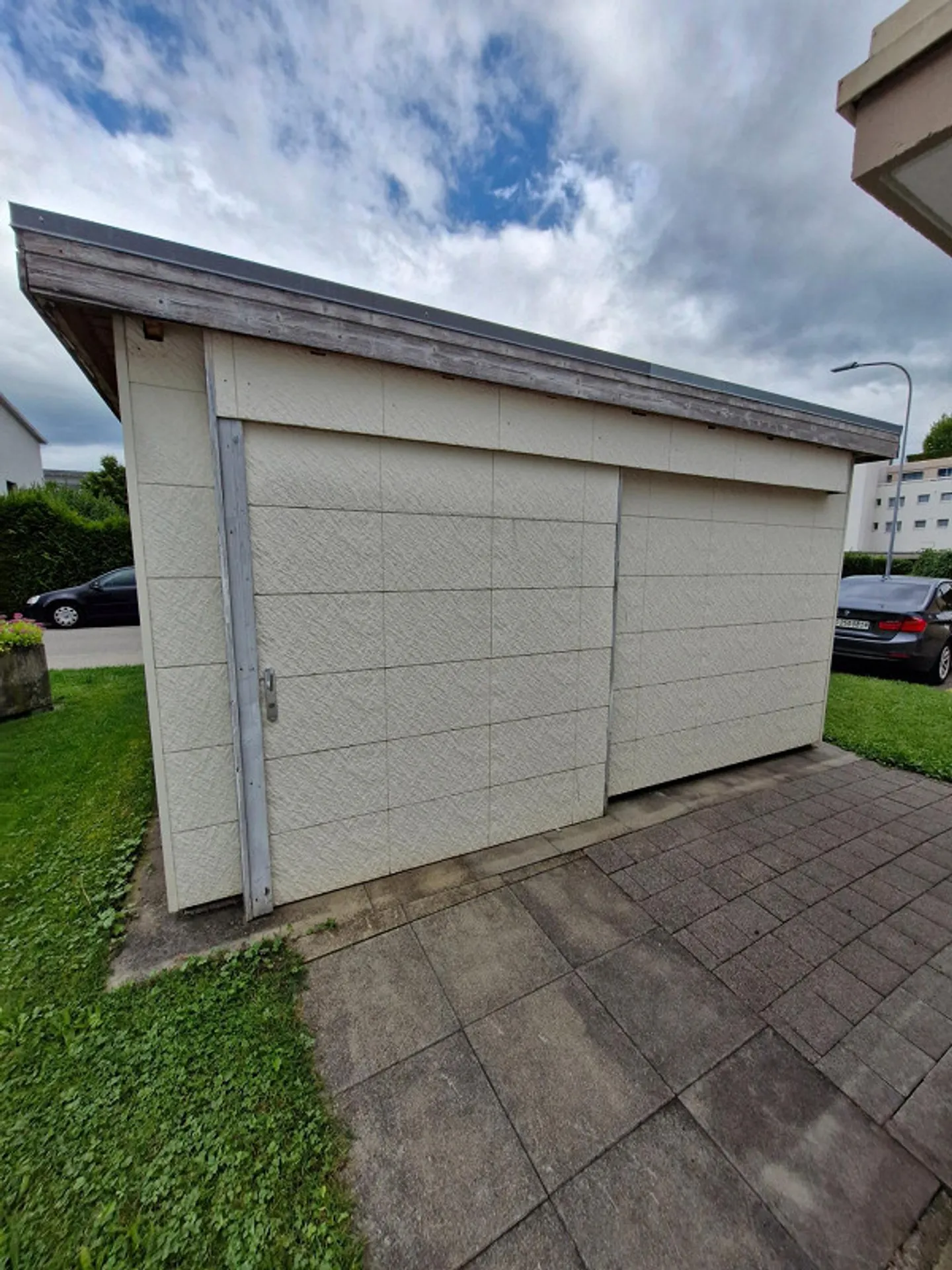 Vielseitiger Lager- oder Hobbyraum - Foto 3 von 3