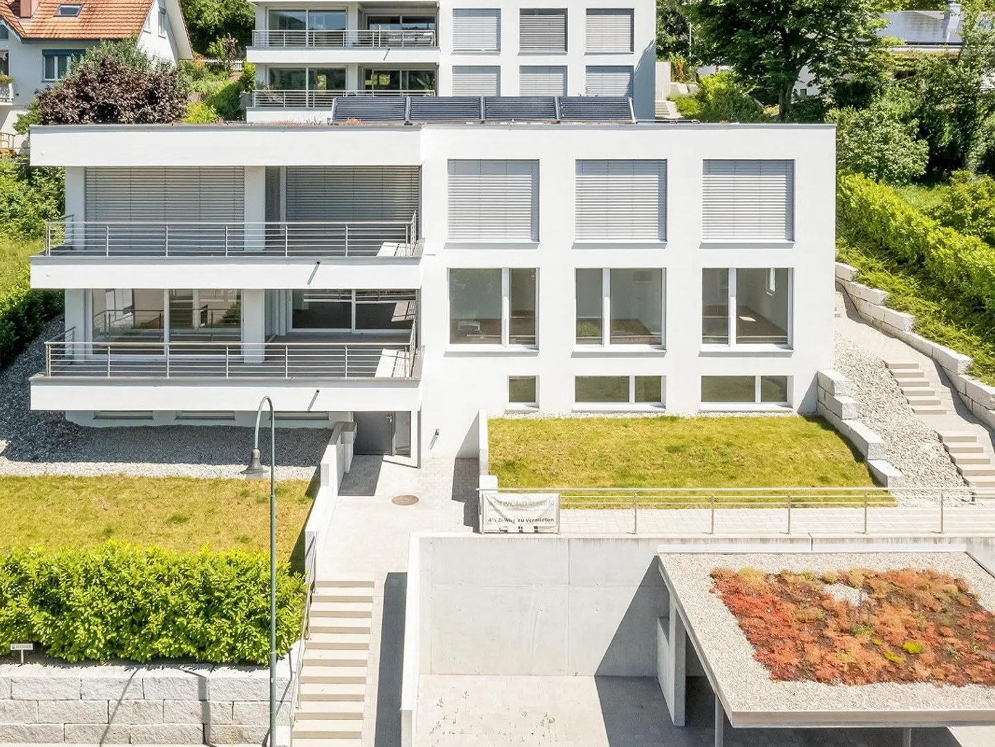 Top appartement de terrasse 4,5 pièces avec bureau à domicile dans un emplacement privilégié - Photo 1 sur 13