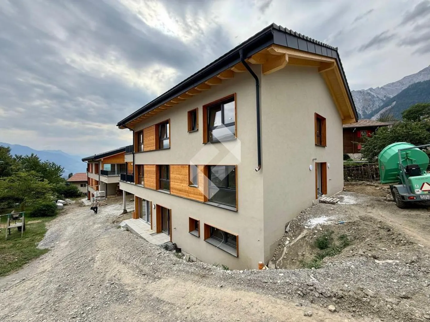 Dans nouvelle ppe, joli 1er étage balcon sud - Photo 3 sur 13