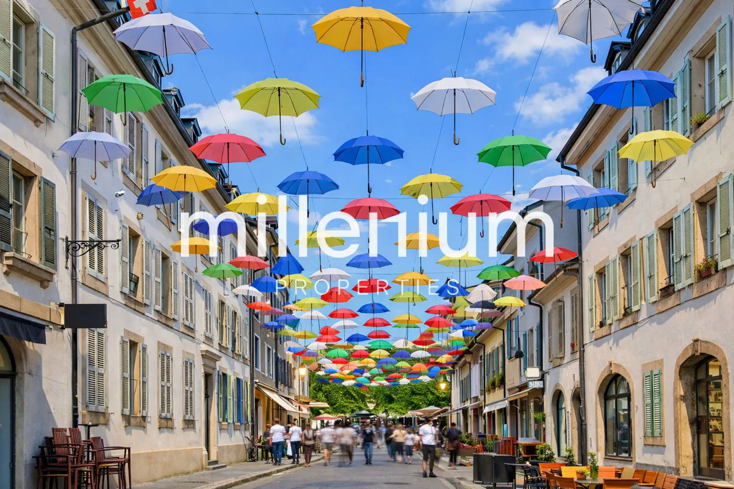 Außergewöhnliches renoviertes Duplex-Penthouse mit 6 Zimmern im Herzen von Carouge - Foto 1 von 11