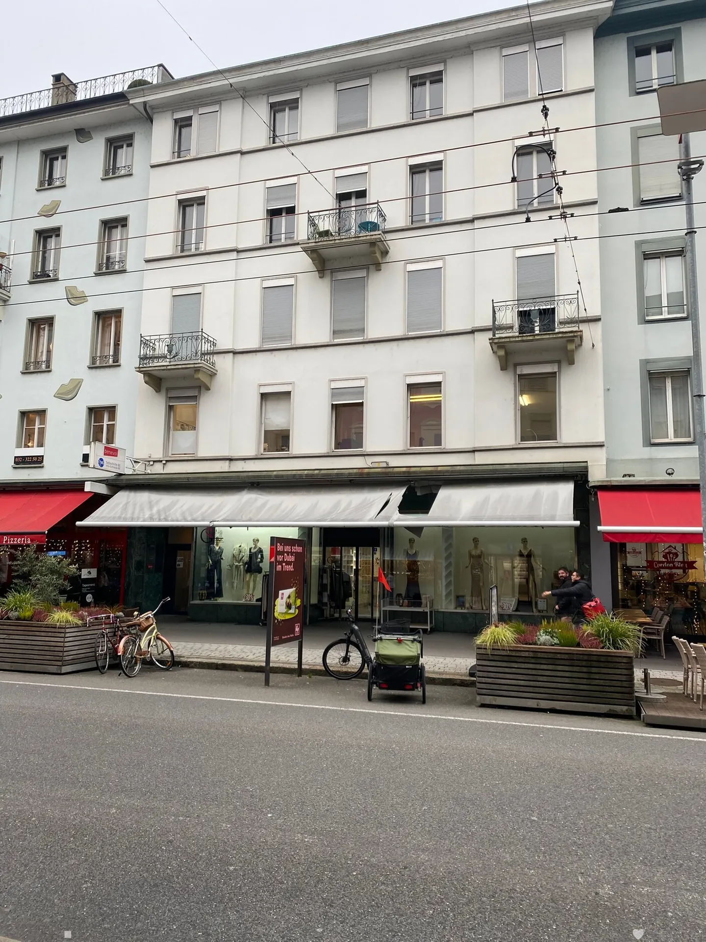 Space for Ideas - Temporary Use in a Central Location in Biel - Photo 1 of 11