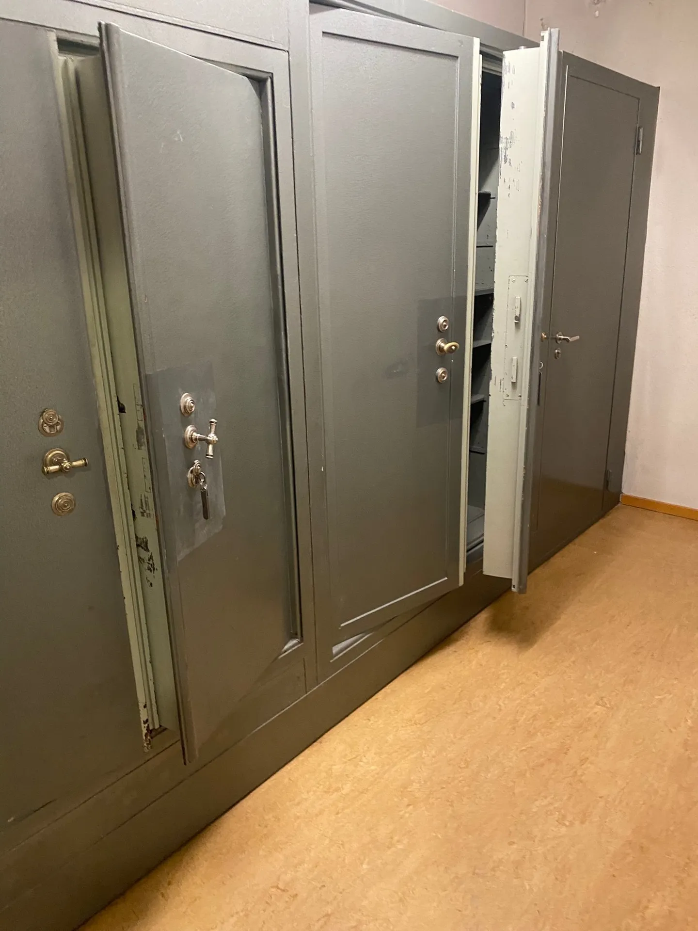 Space for Ideas - Temporary Use in a Central Location in Biel - Photo 11 of 11