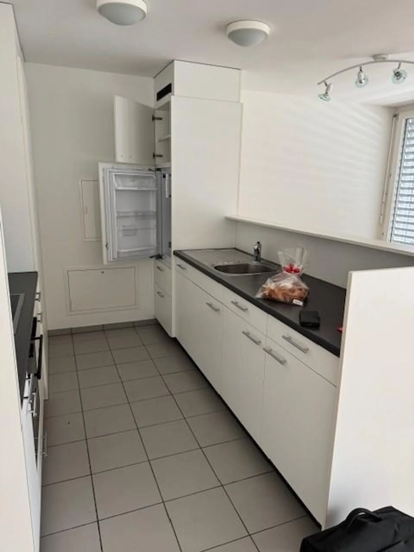 Bel et central appartement en attique de 3,5 pièces pour seniors - Photo 9 sur 10