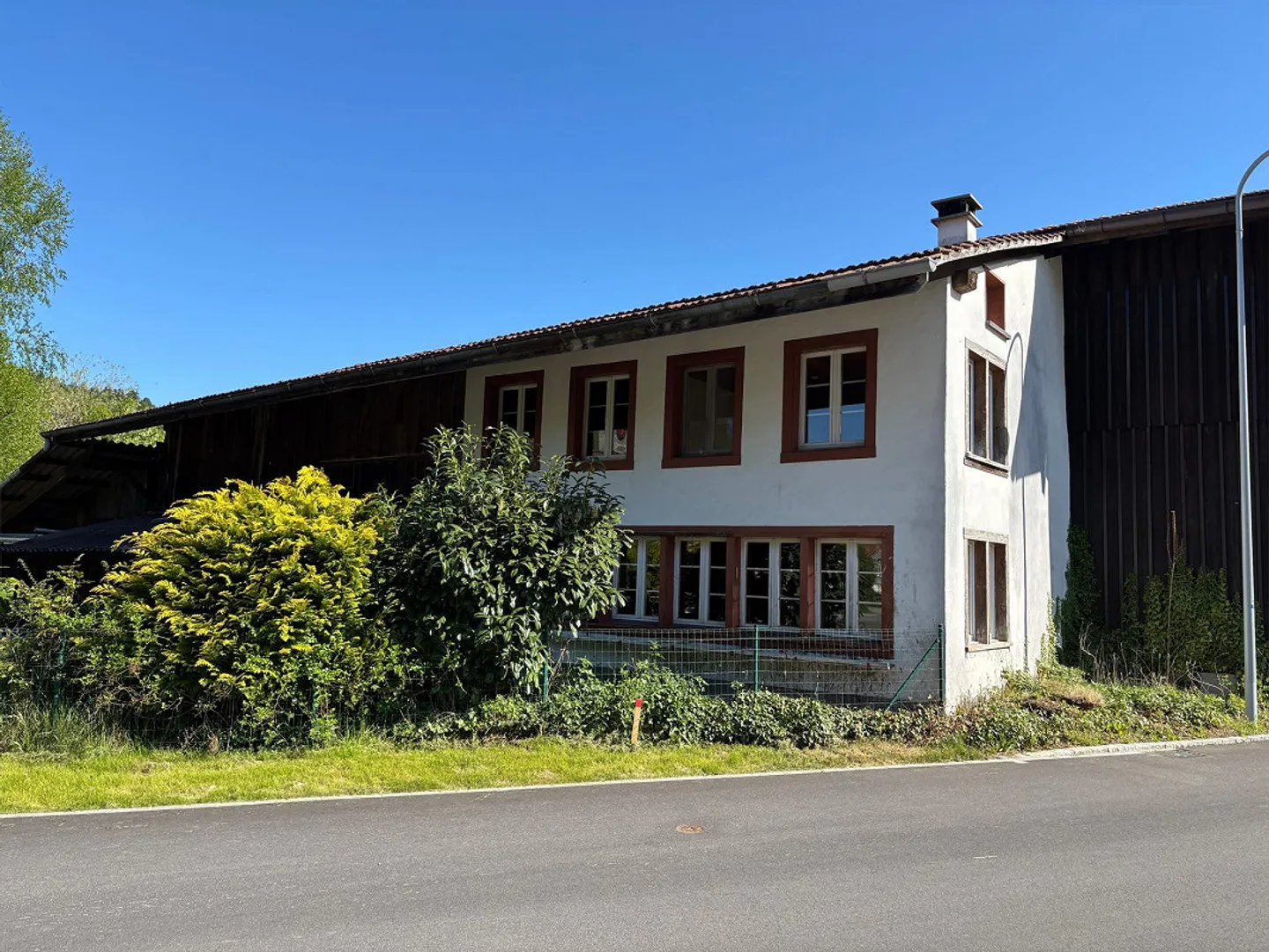 6-Zimmer Bauernhaus mit Garten in Gündisau kaufen - Foto 2 von 13