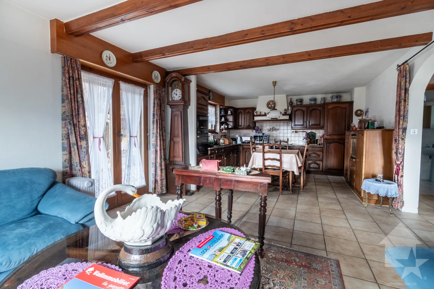 Maison familiale charmante à Troistorrents - Photo 4 sur 28