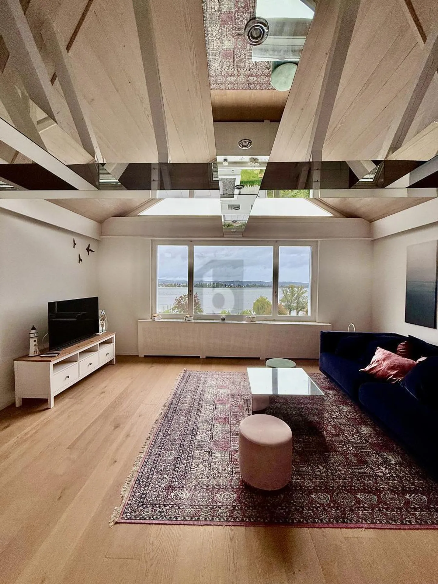 Furnished apartment for rent - Photo 1 of 6