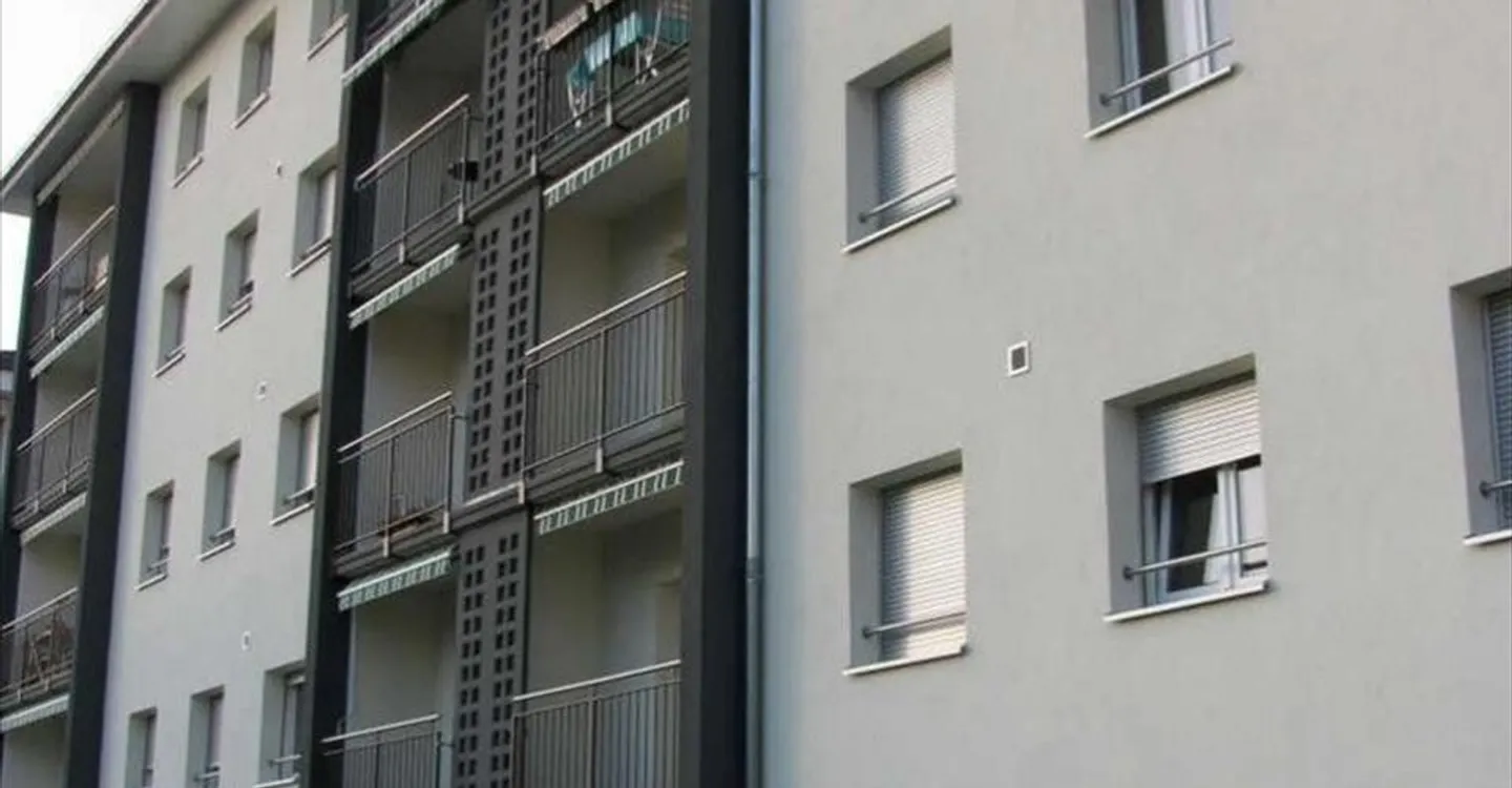 Close to the CFF train station and the city center - Photo 2 of 2