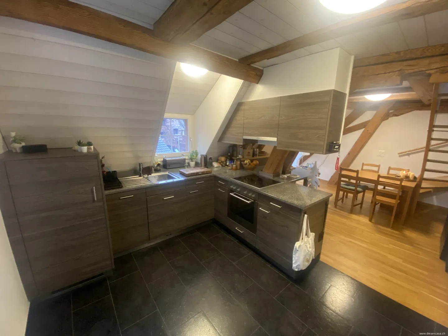 Charming living with private terrace in the old town near the ship landing stage - Photo 3 of 7