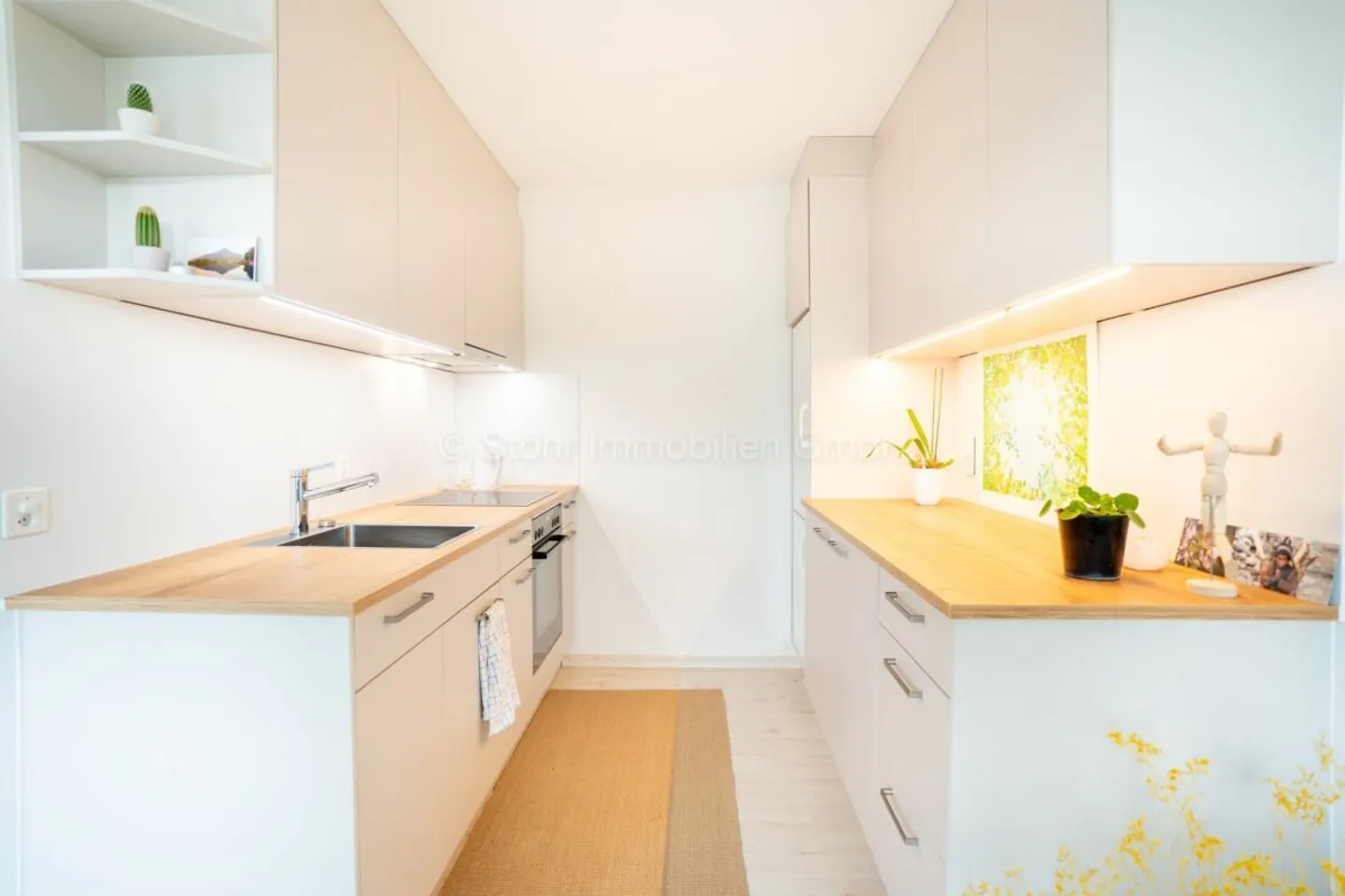 Bright 2.5 Room Apartment in Seuzach - Photo 2 of 15