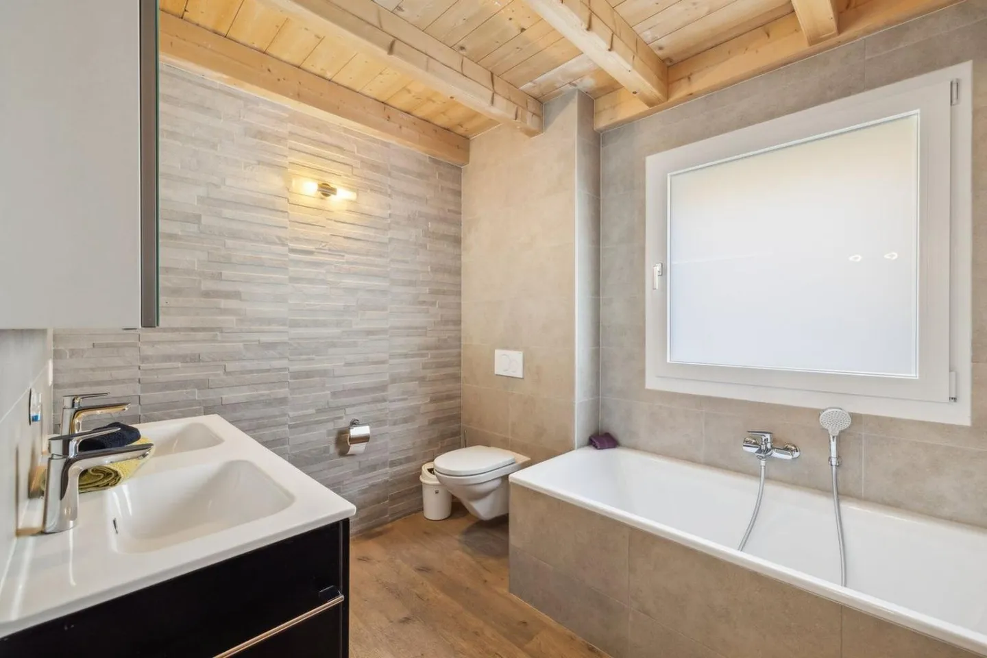 Villa de standing avec appartement - Photo 10 sur 13