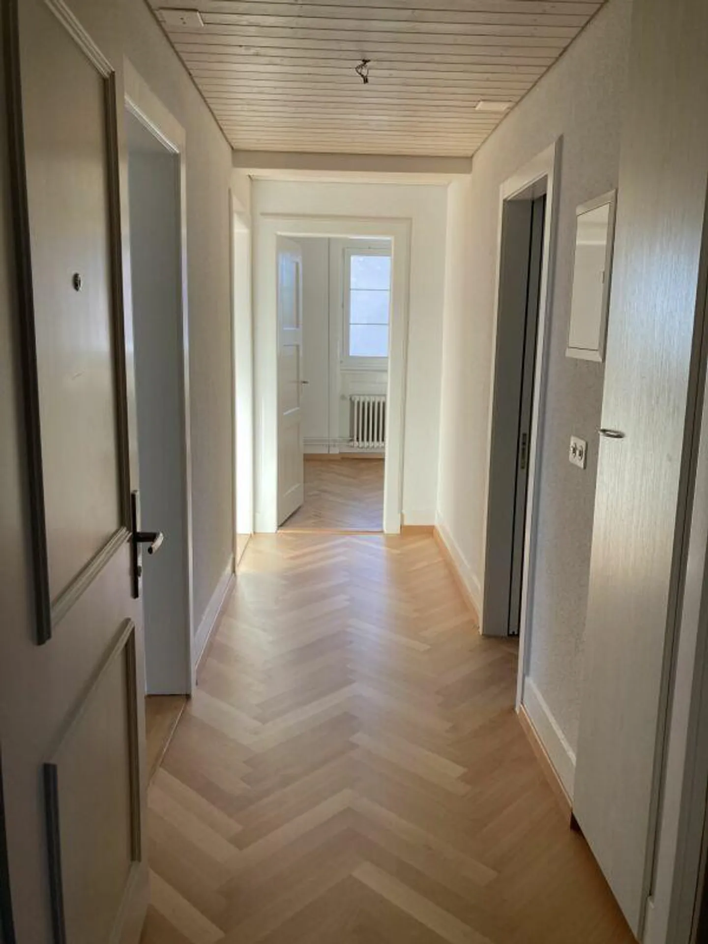 Appartamento 4 locali con vista splendida su Lucerna - Foto 3 di 9