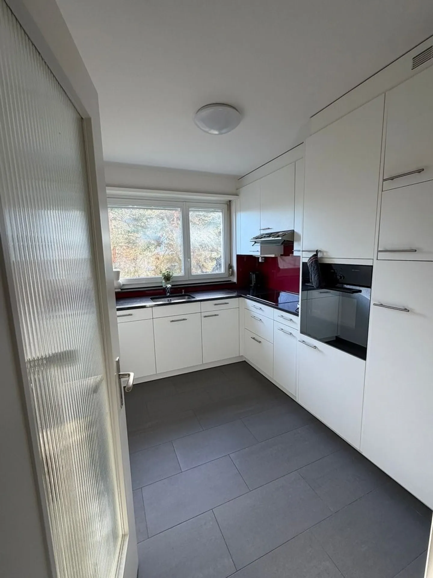 Appartement moderne à louer à Adliswil - Photo 2 sur 9