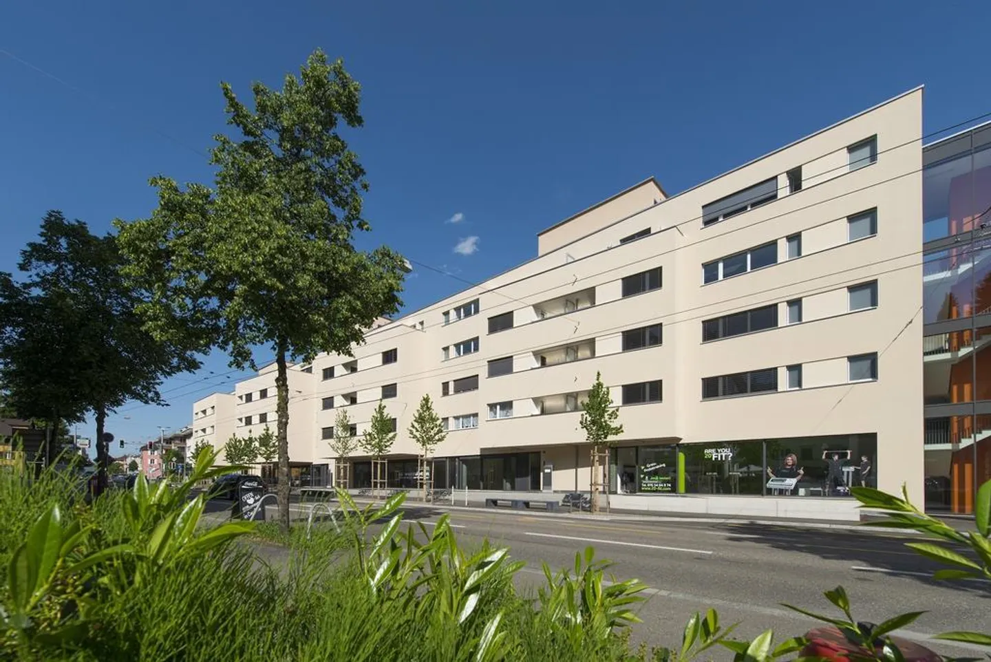 Appartement lumineux de 3,5 pièces avec 2 loggias - Photo 1 sur 7