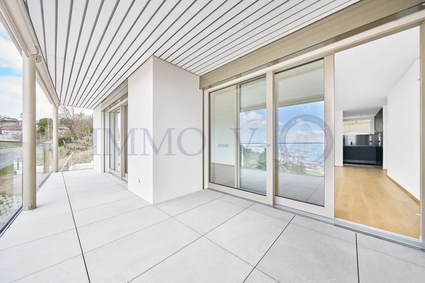 NEUF DE HAUT STANDING AVEC BALCON-TERRASSE ET VUE PANORAMIQUE - LOT 3 - Foto 4 von 13