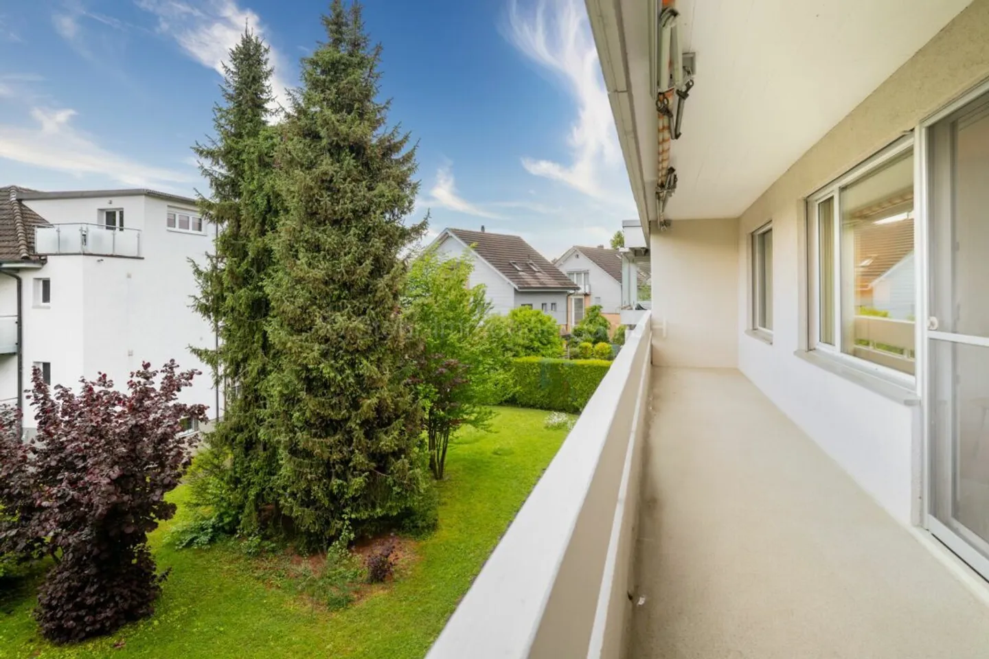 Bright 2.5 Room Apartment in Seuzach - Photo 10 of 15