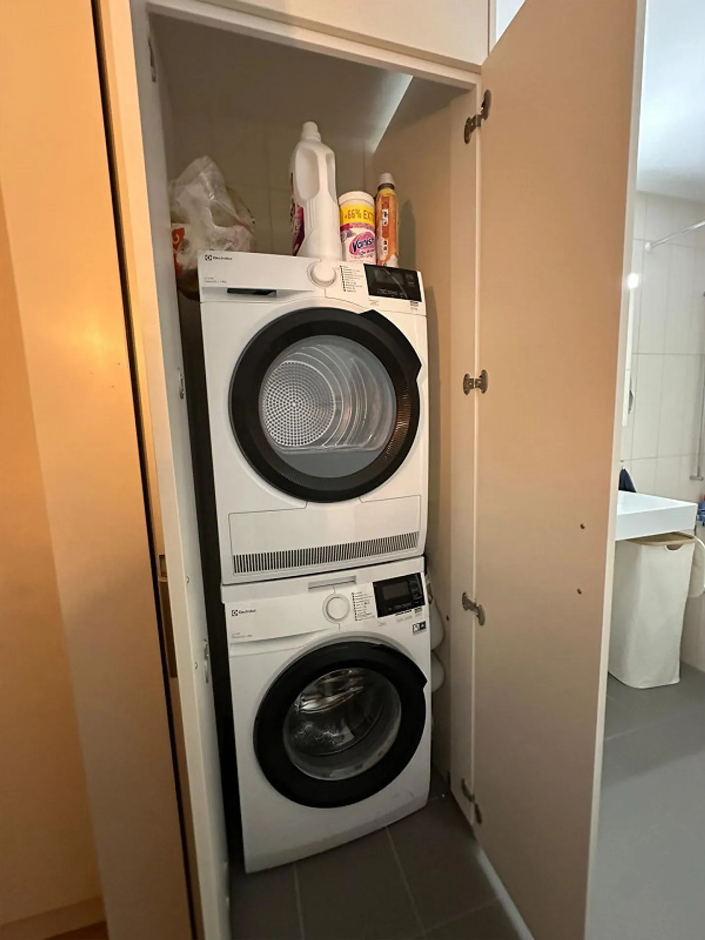Appartamento nuovo 2.5 stanze nel quartiere 3 - Foto 8 di 11