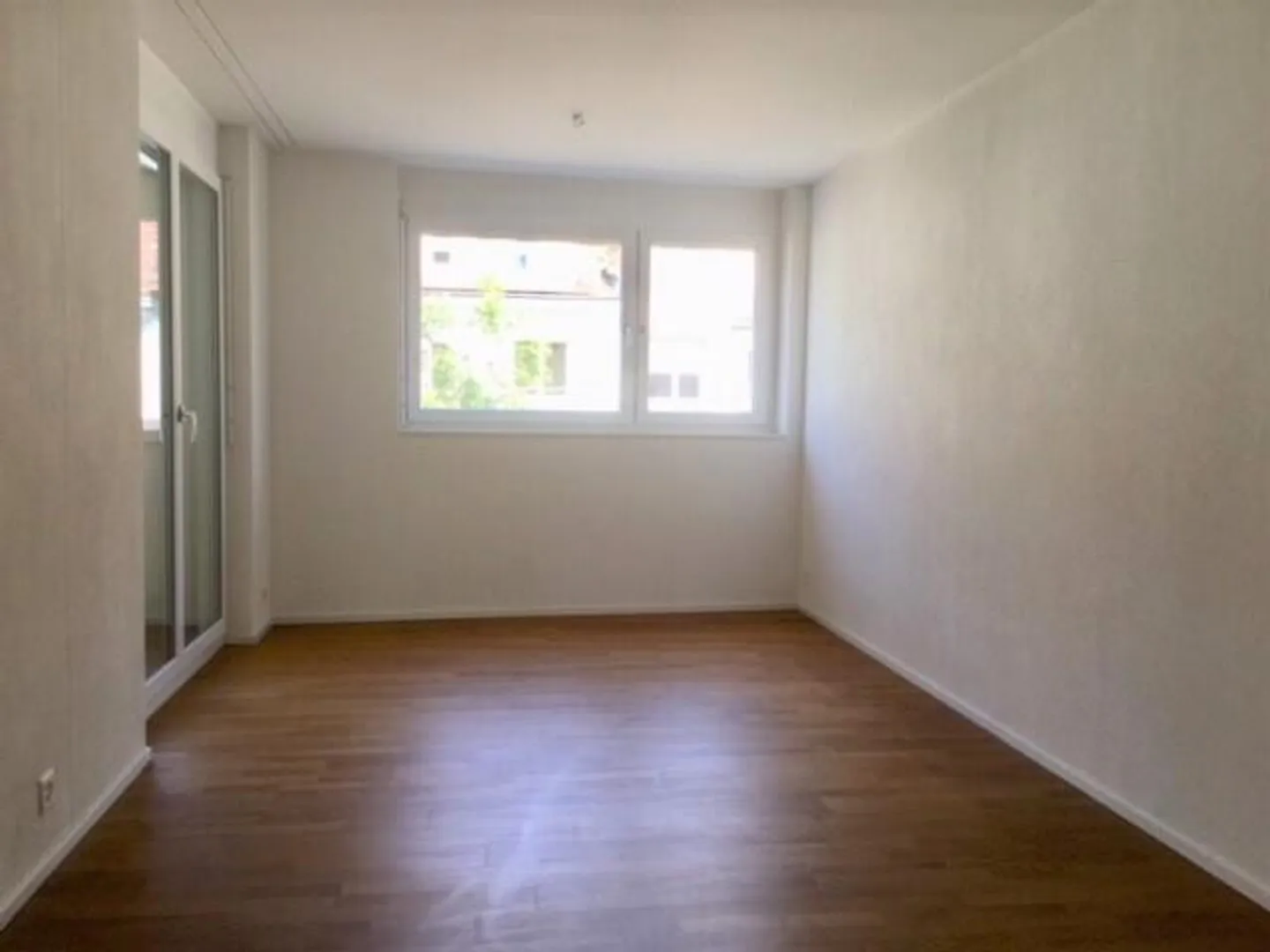 Appartement lumineux de 3,5 pièces avec 2 loggias - Photo 7 sur 7
