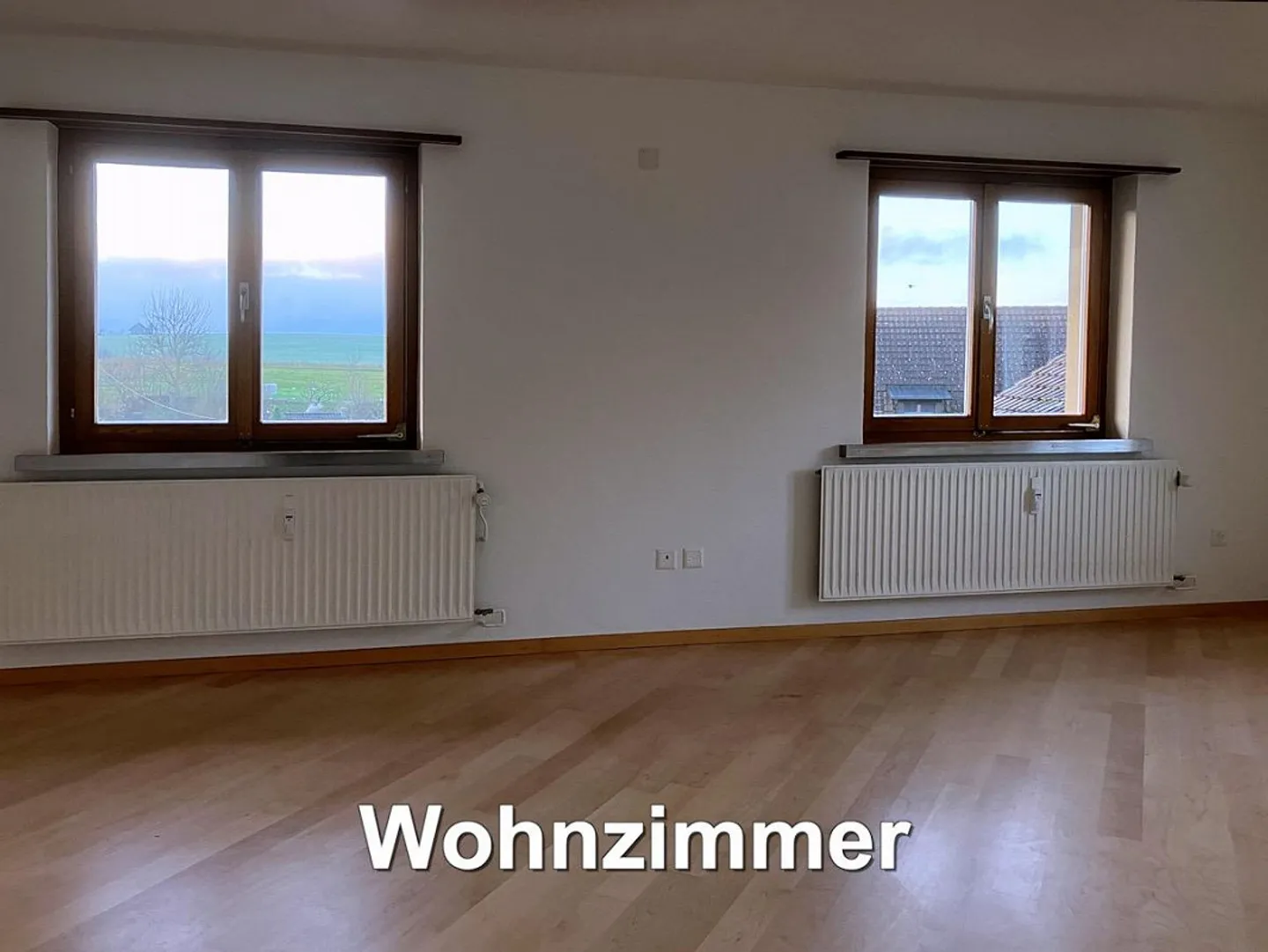 Appartement partiellement rénové à louer dans le centre du village de Wenslingen - Photo 1 sur 27