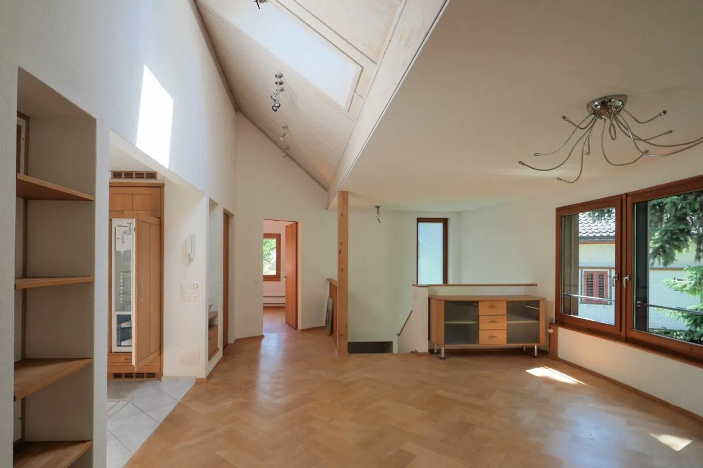 Single-family house with garden - Photo 7 of 18