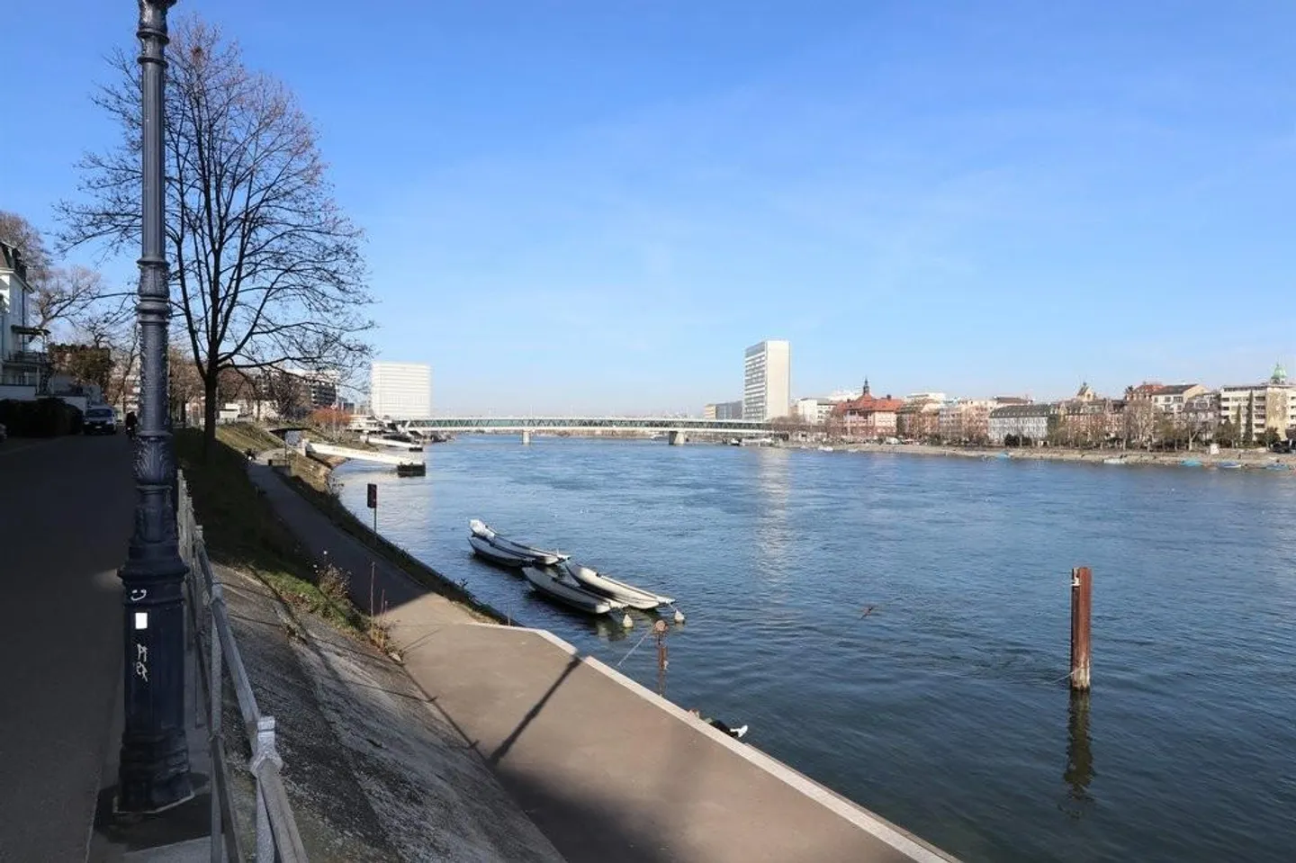 Stai cercando un appartamento d'epoca centrale sul Reno? - Foto 9 di 10