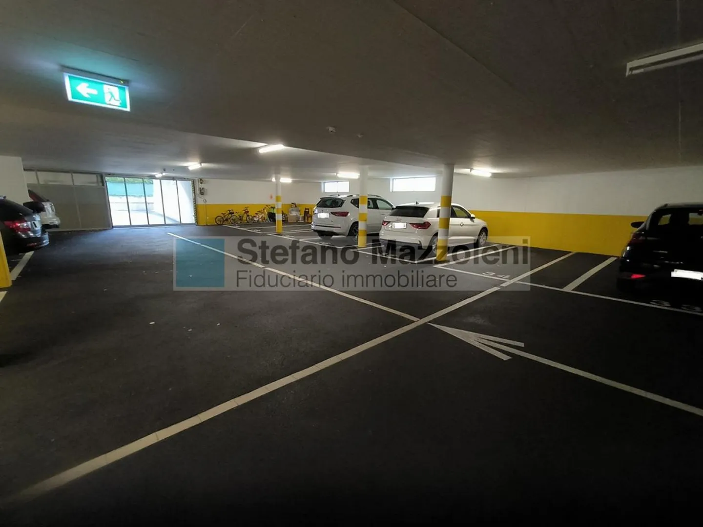 SEMENTINA: Parkplatz in der Garage in zentraler Lage - Foto 3 von 3