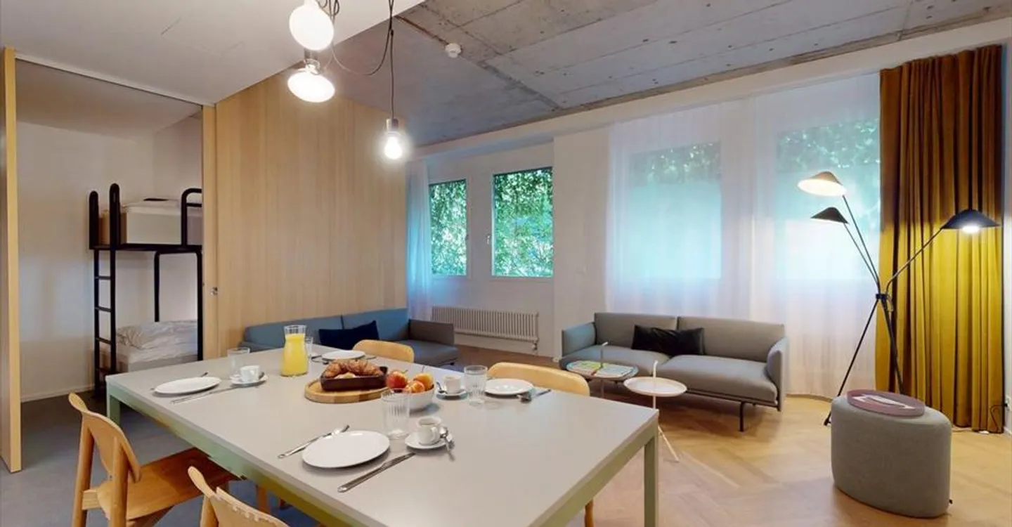 Hotel Alpenblick – Bright One-Bedroom Family Apartment in the Heart of Bern! - Photo 1 of 10