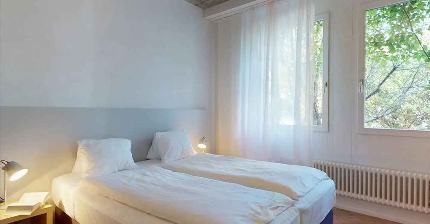 Hotel Alpenblick – Bright One-Bedroom Family Apartment in the Heart of Bern! - Photo 6 of 10