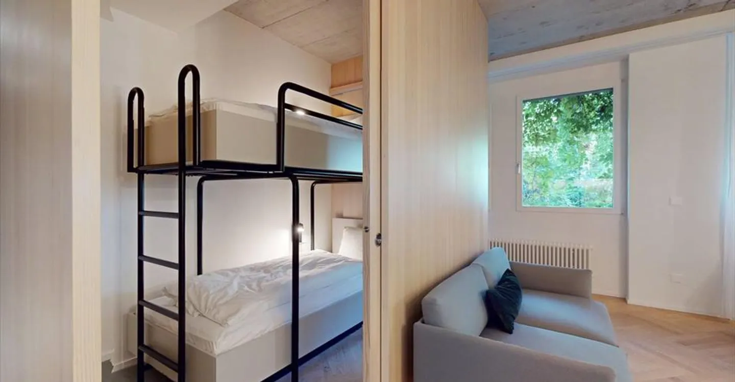 Hotel Alpenblick – Bright One-Bedroom Family Apartment in the Heart of Bern! - Photo 7 of 10