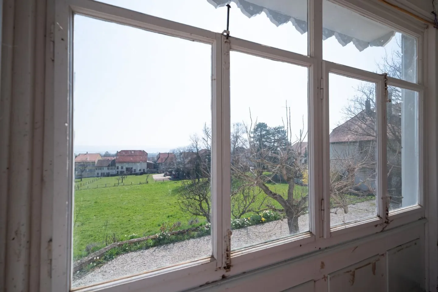 Historisches Haus in Bonvillars - Foto 4 von 13
