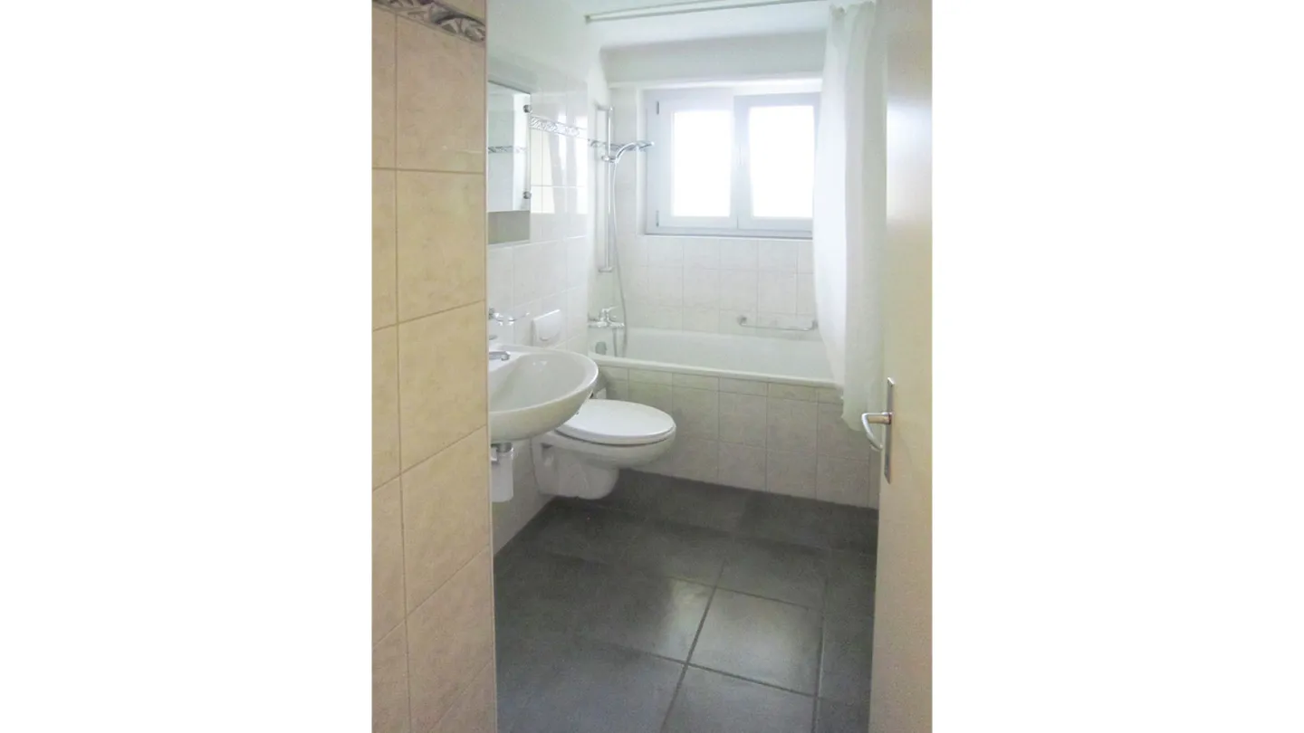 Appartement de 2 pièces dans un quartier calme - Photo 7 sur 7