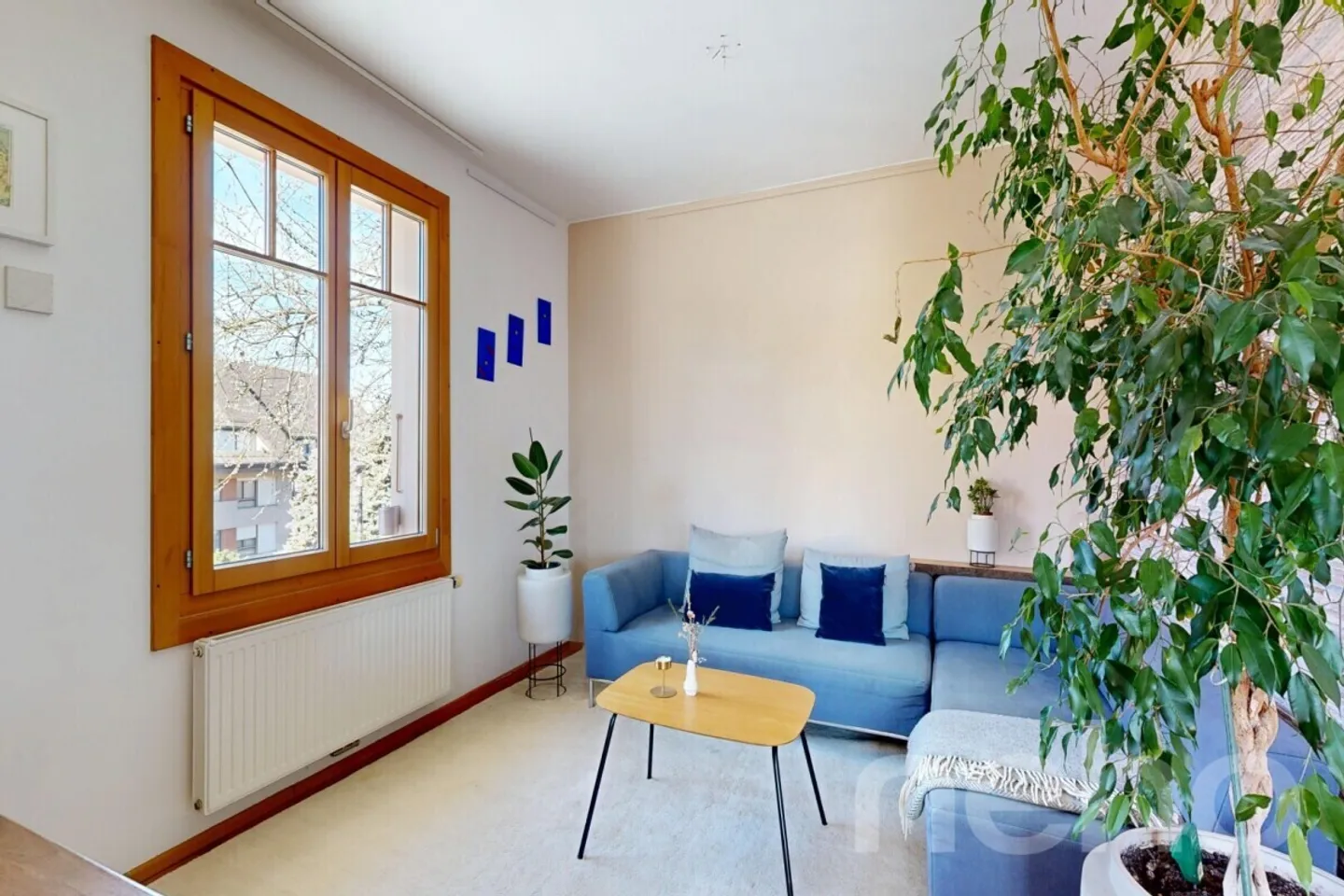 Casa di villaggio ristrutturata con giardino - Foto 5 di 12