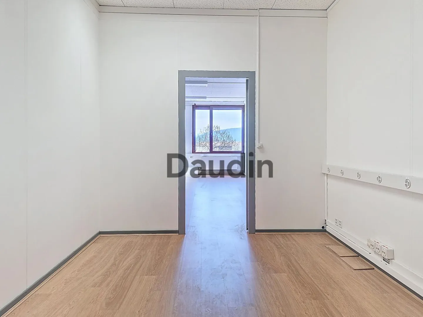 Büro - Foto 1 von 4