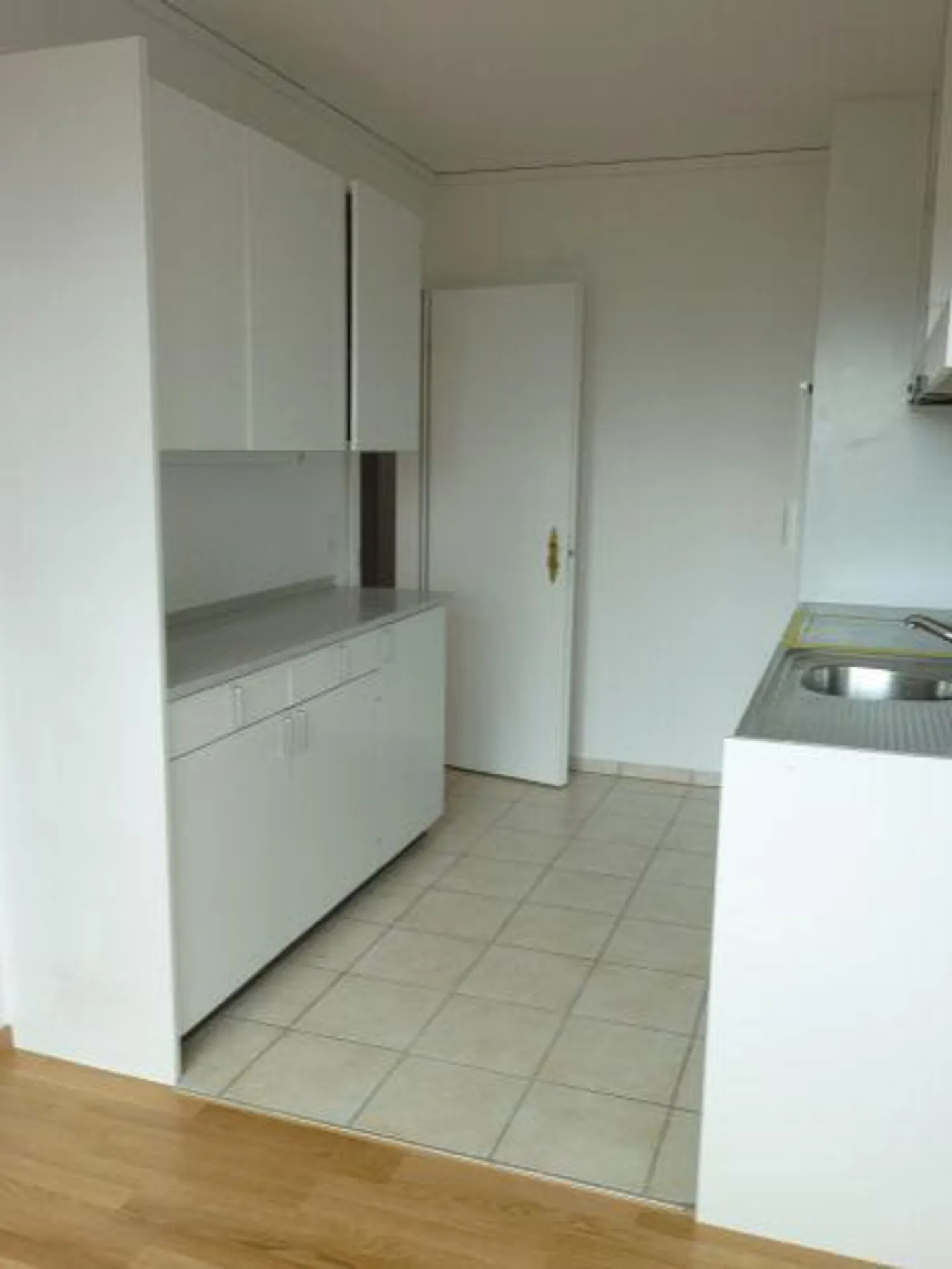 Appartement 3.5 pièces dans le quartier de Murifeld - Photo 4 sur 8
