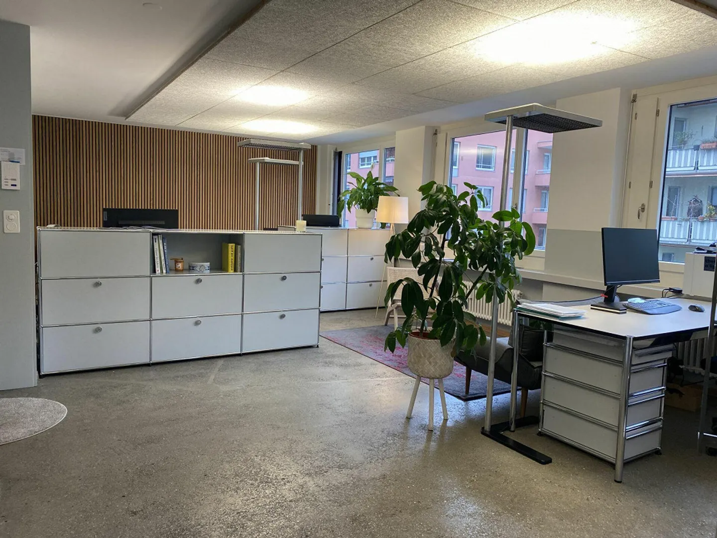 Bureau lumineux dans le quartier anglais recherché - Photo 3 sur 6