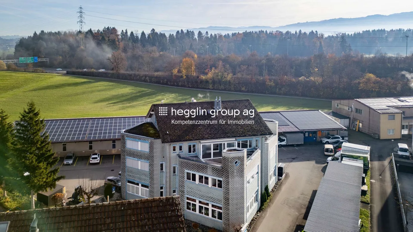 Attic Maisonette above the commercial zone in Cham - Photo 13 of 13