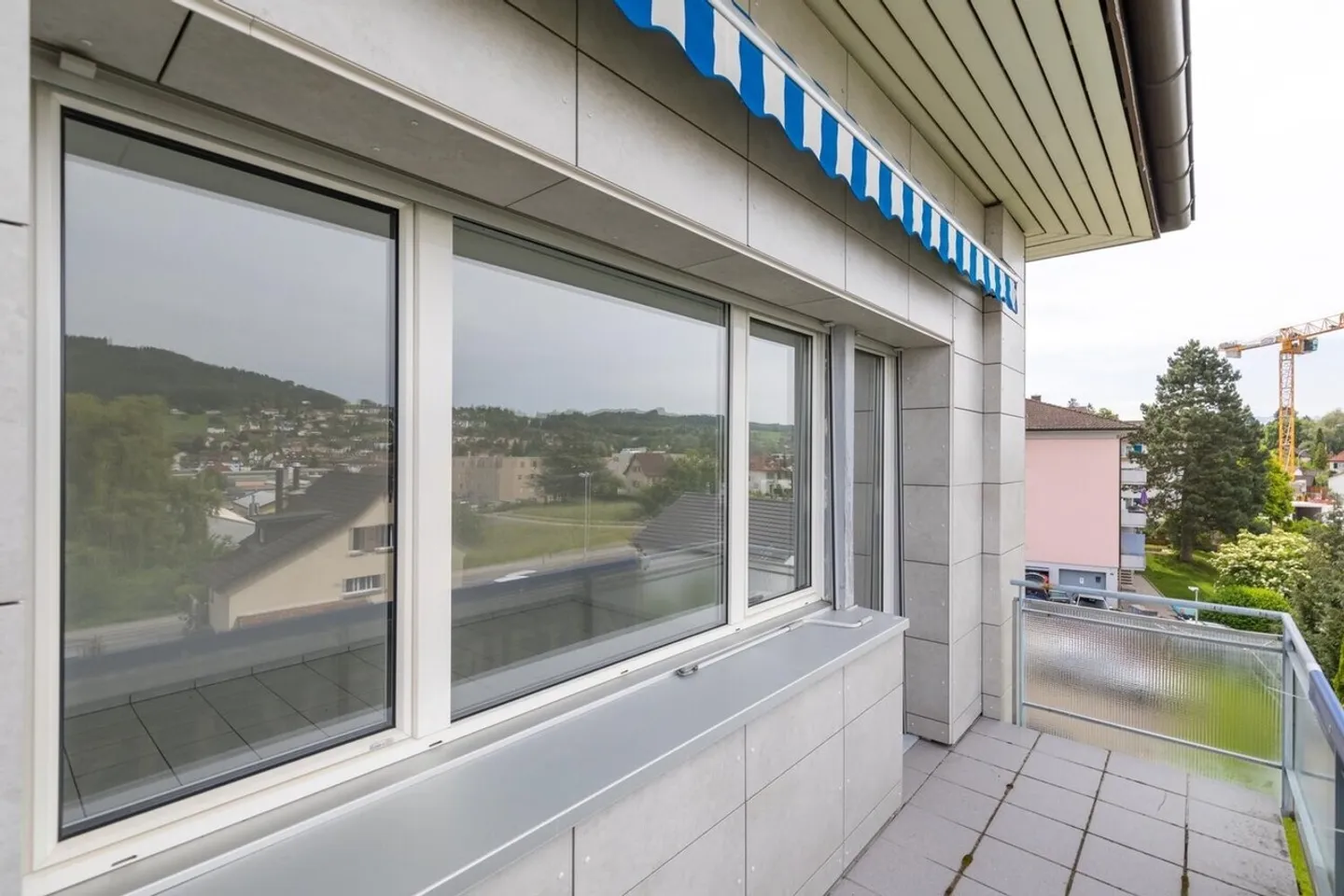 Grand et lumineux appartement de 4,5 pièces à louer ! - Photo 7 sur 9