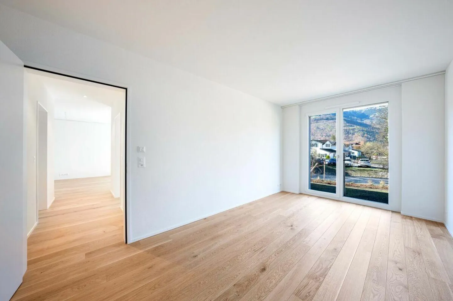 Rheincity - central and bright ground floor apartment! - Photo 10 of 13