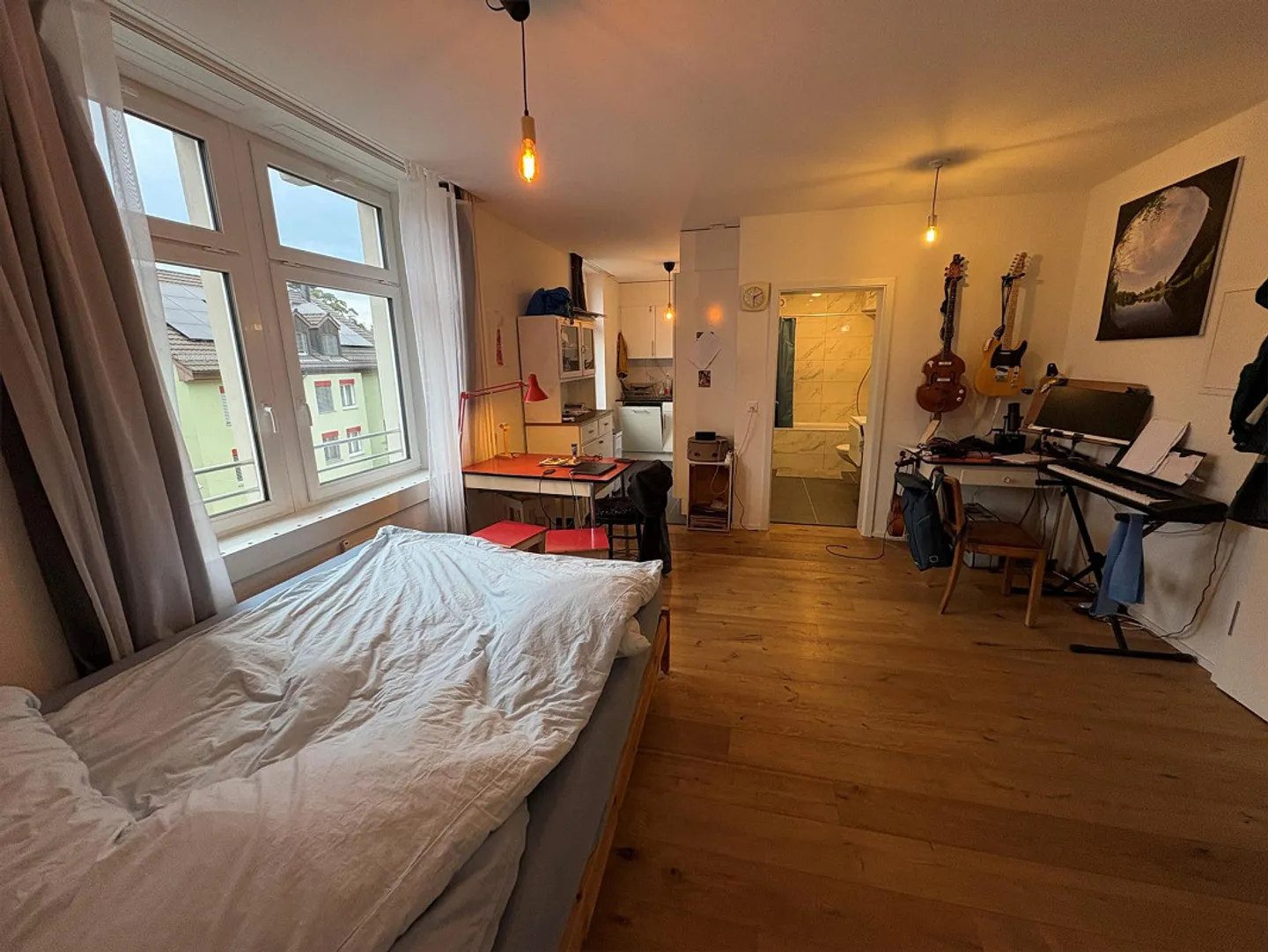 Central apartment with everything your heart desires! - Photo 5 of 6
