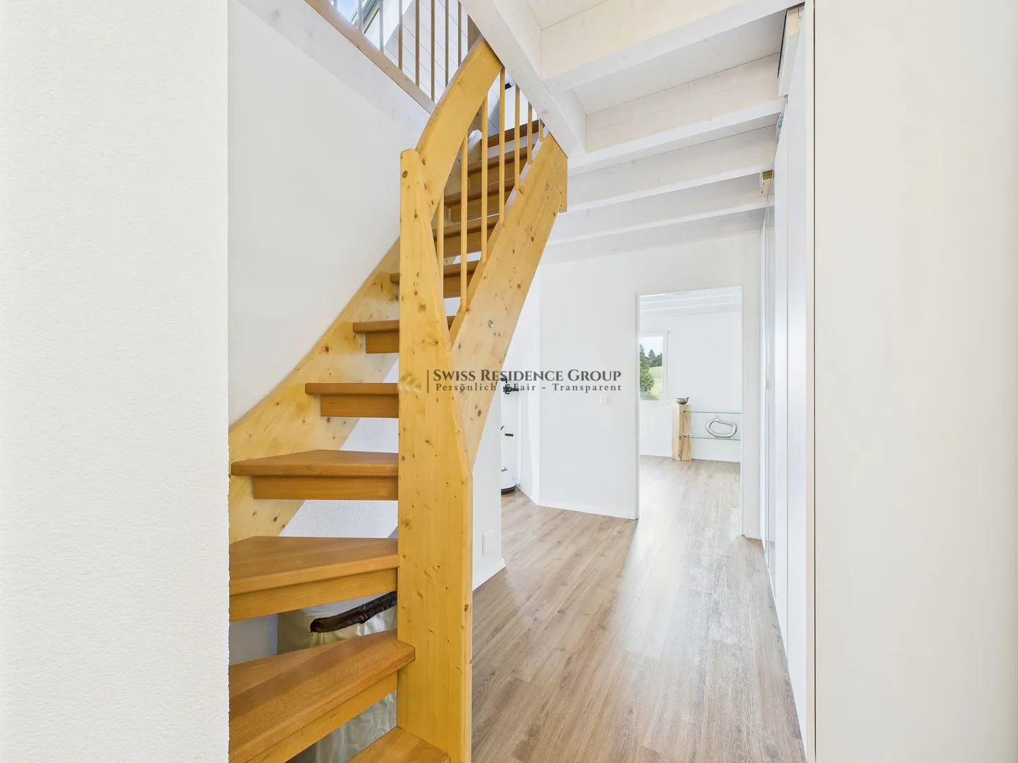 Penthouse moderne avec vue - Vivre avec style et tranquillité à Rossau près de Mettmenstetten - Photo 2 sur 10