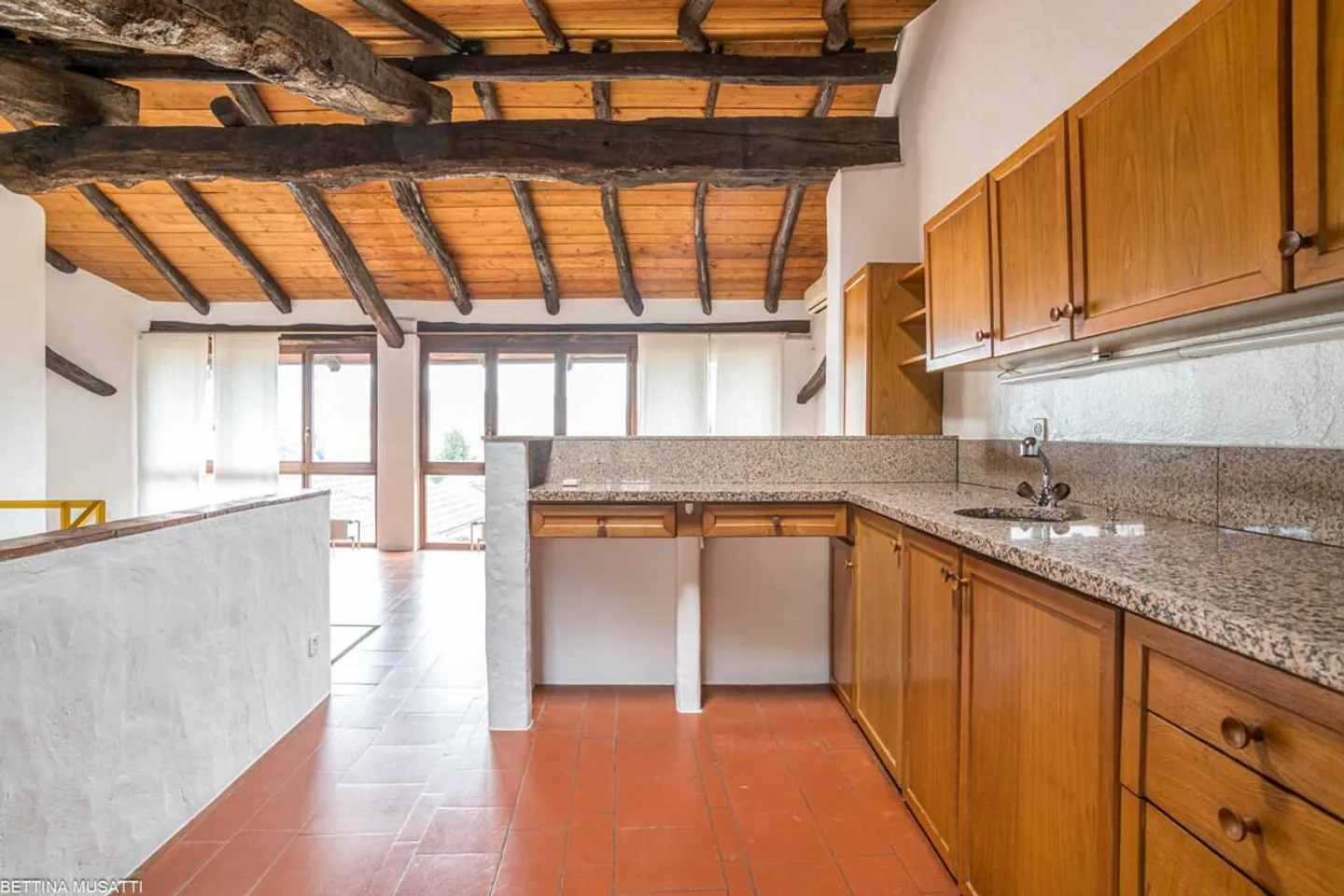 Casa Affascinante con Loggia - Foto 5 di 14