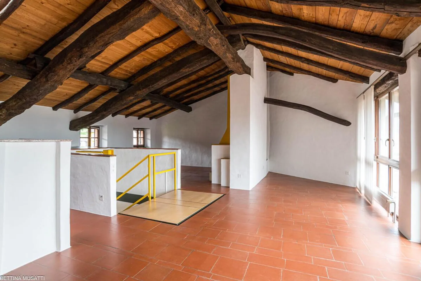 Casa Affascinante con Loggia - Foto 6 di 14