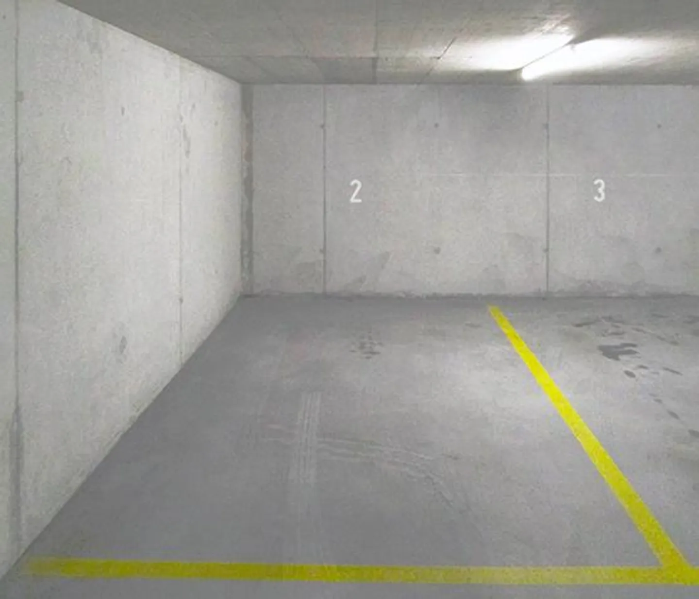 «Tiefgarage» - Foto 2 von 2