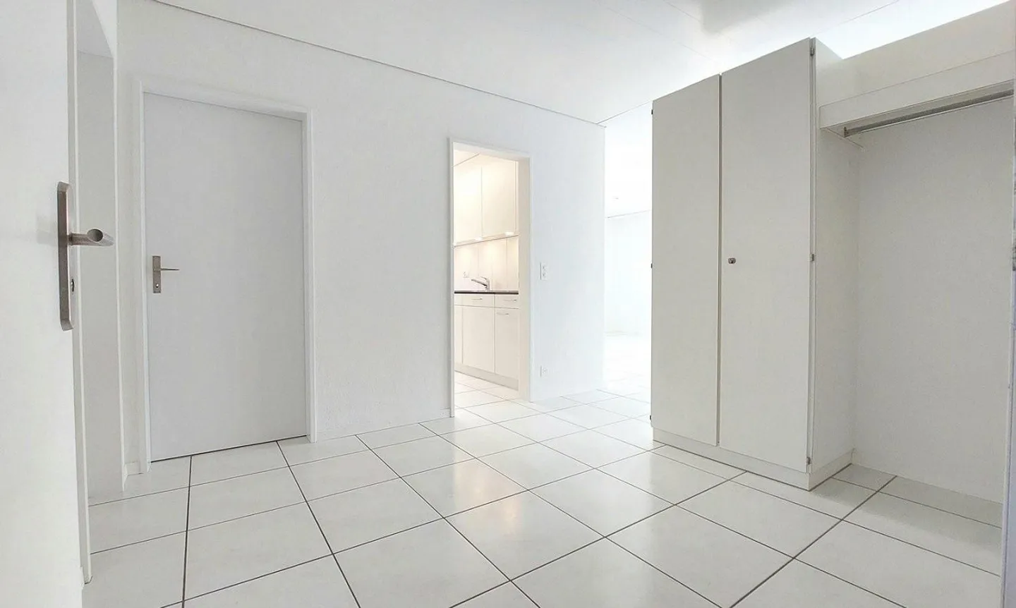 PARZIALMENTE RISTRUTTURATO: appartamento di 3,5 locali di 70 m² al piano terra - Foto 8 di 10