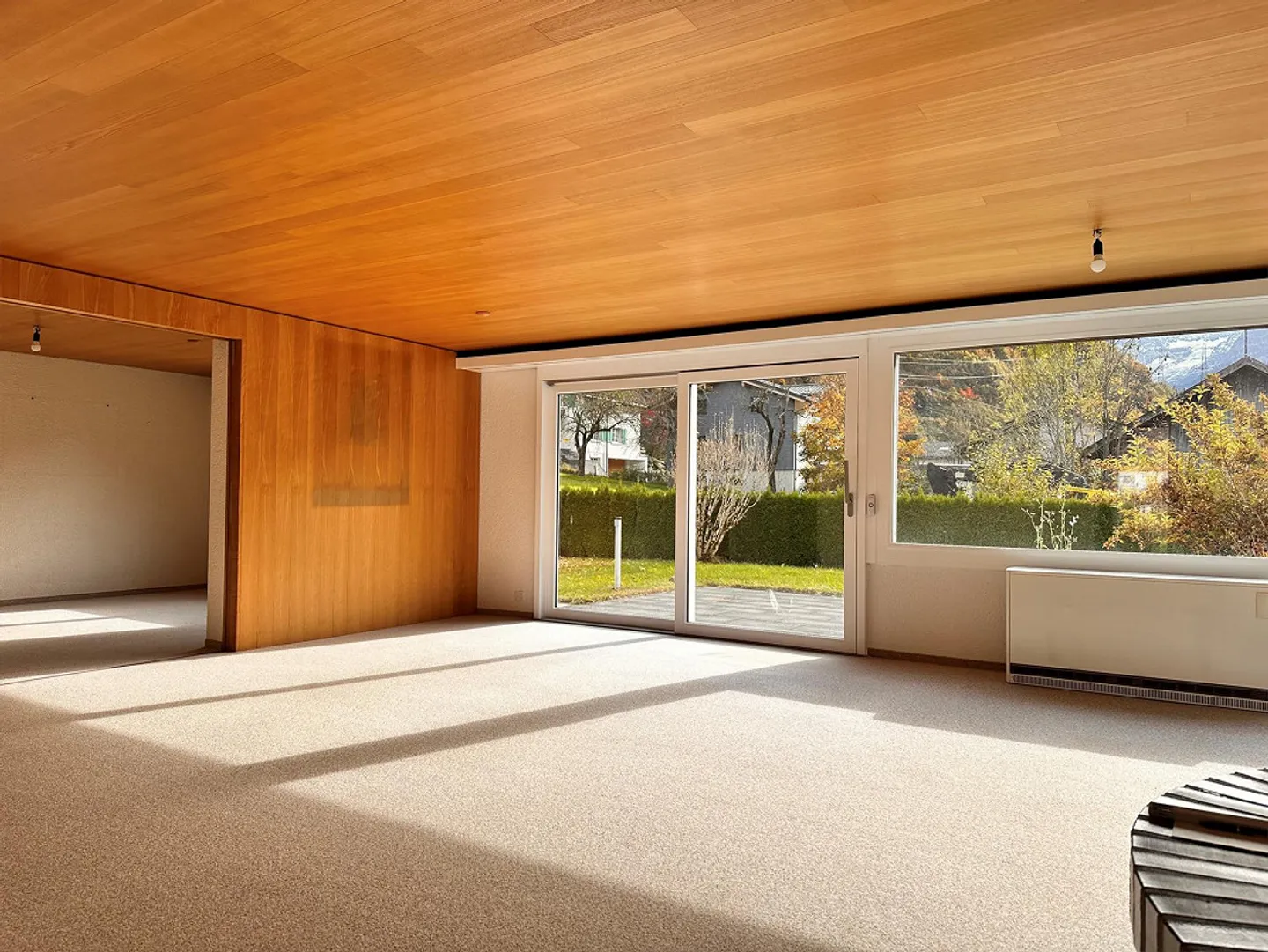 Casa unifamiliare indipendente con 6 stanze, sala hobby e 2 garage - Foto 9 di 28