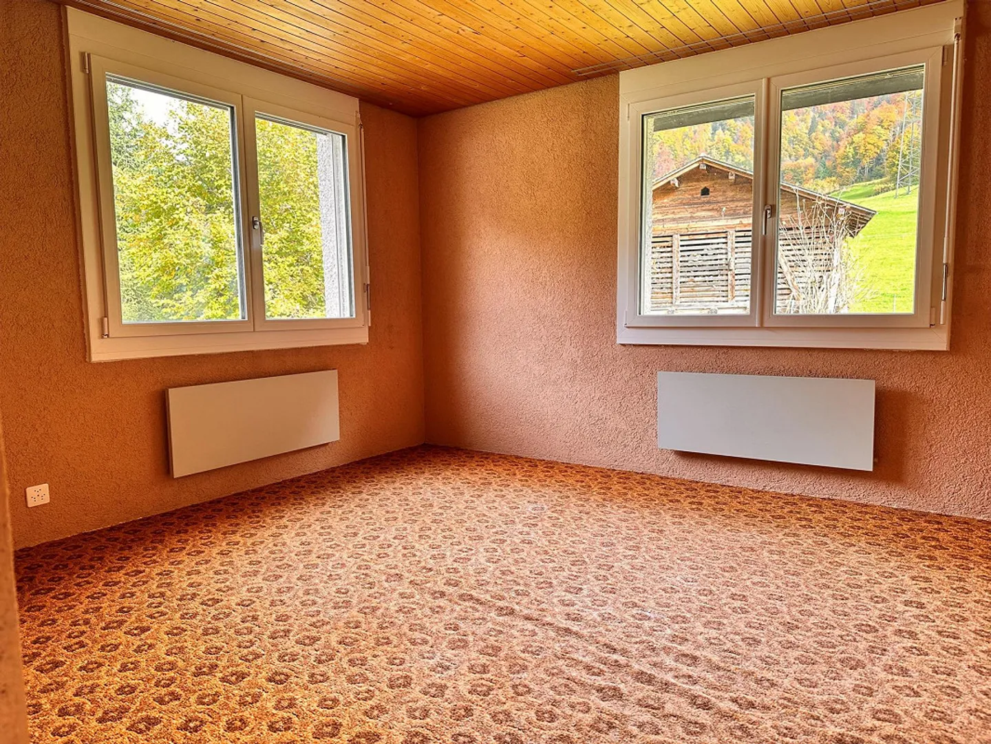 Casa unifamiliare indipendente con 6 stanze, sala hobby e 2 garage - Foto 19 di 28